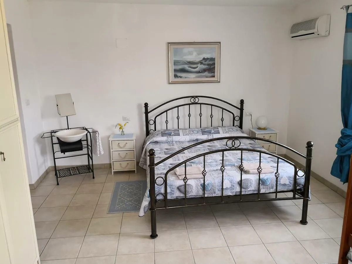 Country house Villa L'Oleandro Oliena Italy