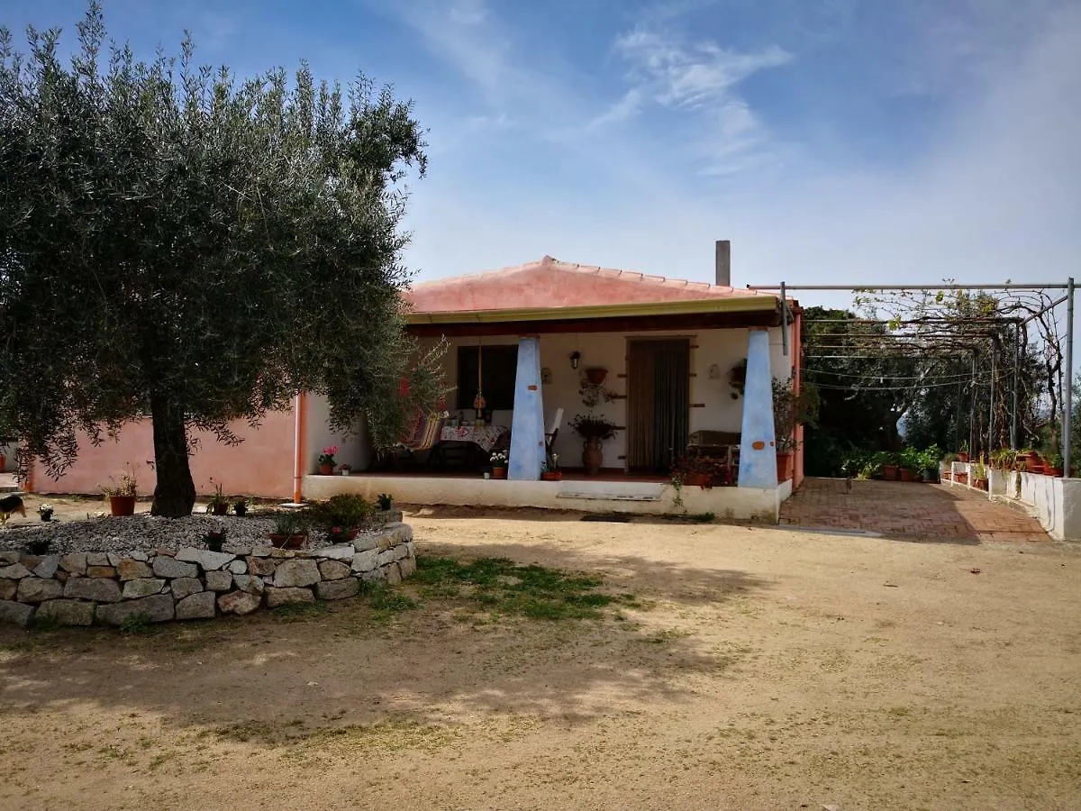 Villa L'Oleandro Oliena
