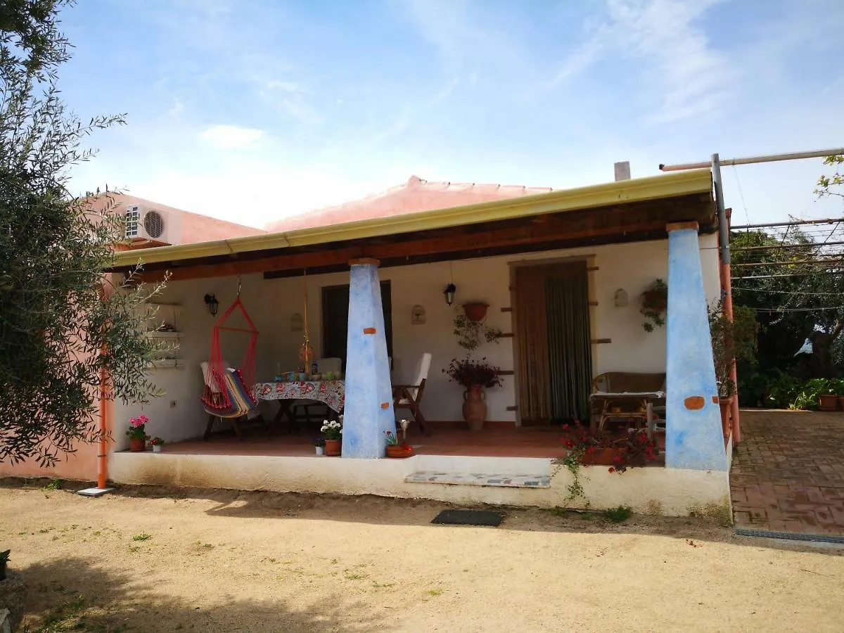 Villa L'Oleandro Oliena Country house