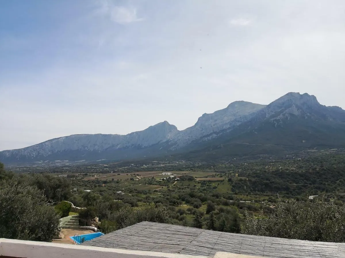 Country house Villa L'Oleandro Oliena Italy